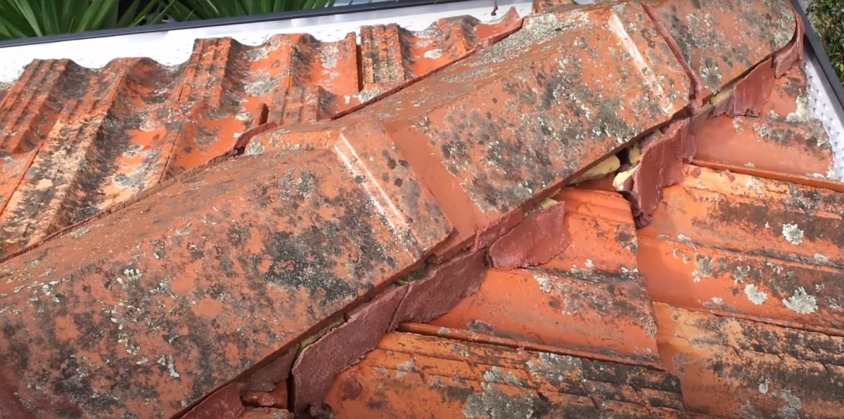 How Do You Restore Terracotta Roof Tiles?
