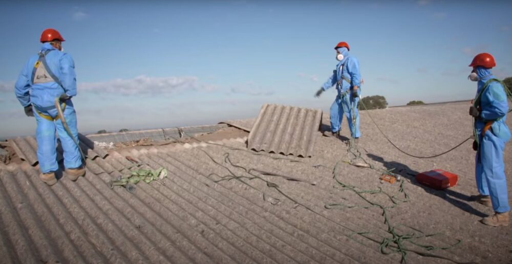 What Are the Side Effects of Asbestos Roofing?